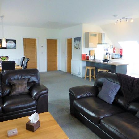 Gerycastell Luxury Holiday Apartment With Stunning Views & Ev Station Point 卡马森 外观 照片