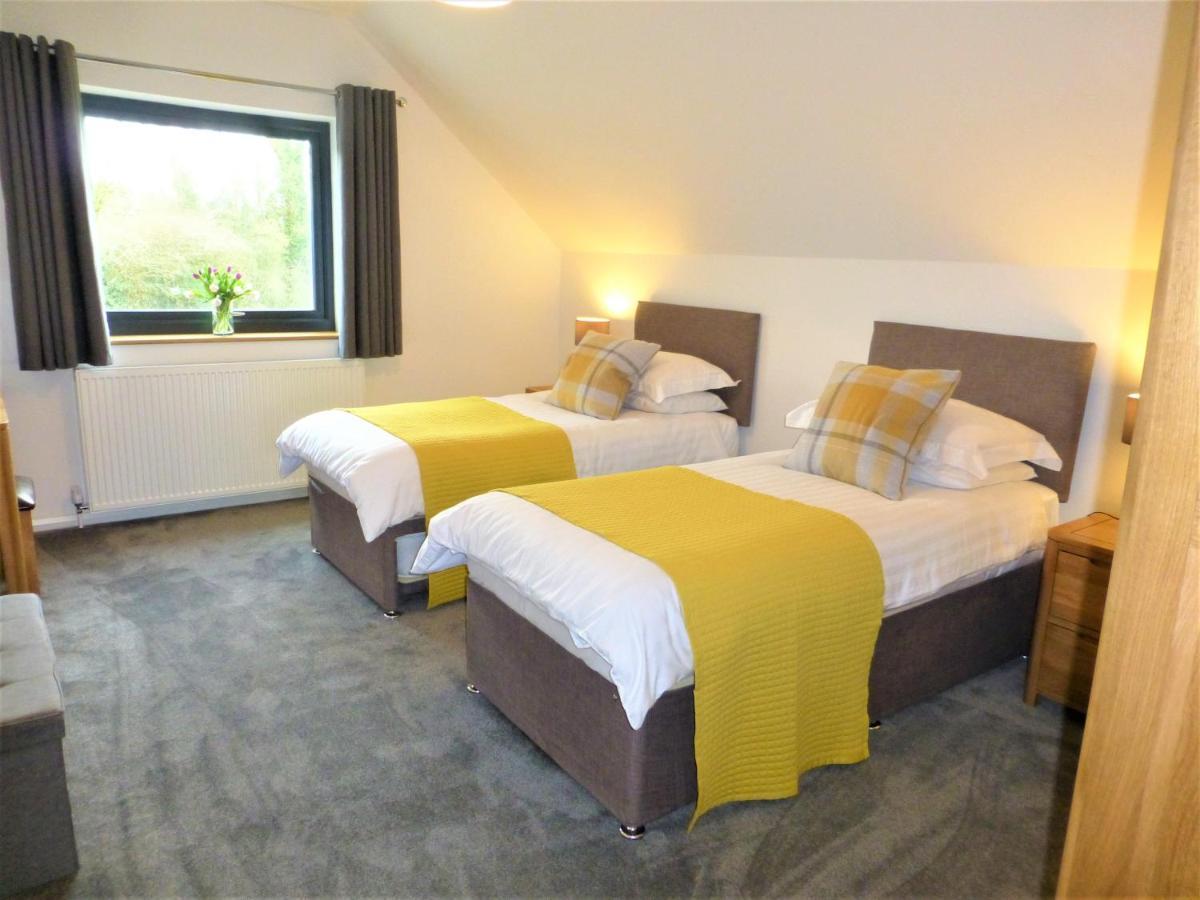 Gerycastell Luxury Holiday Apartment With Stunning Views & Ev Station Point 卡马森 外观 照片